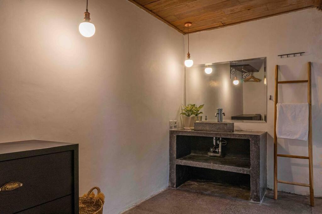 Berawa Canggu Stylish Joglo 3 Bedrooms Private Villa With Private Pool Luaran gambar