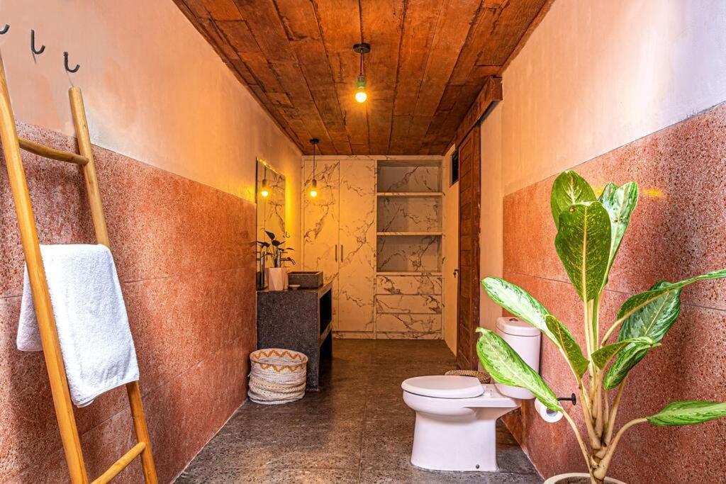 Berawa Canggu Stylish Joglo 3 Bedrooms Private Villa With Private Pool Luaran gambar
