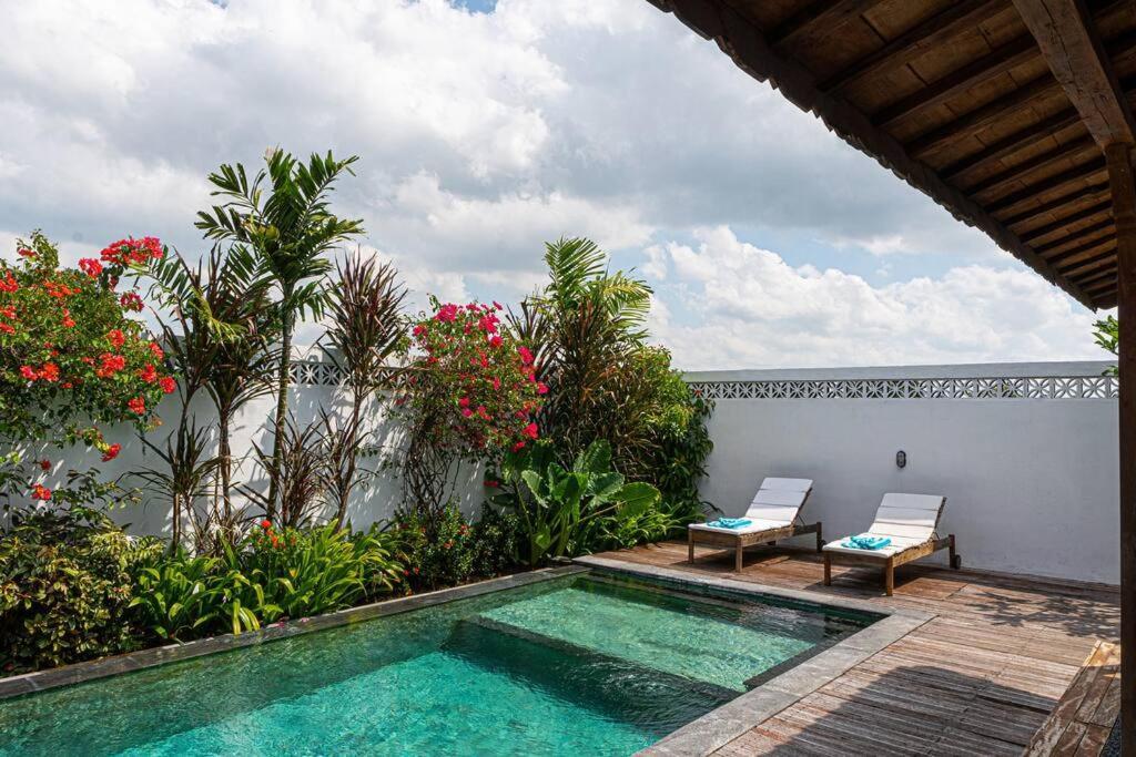 Berawa Canggu Stylish Joglo 3 Bedrooms Private Villa With Private Pool Luaran gambar
